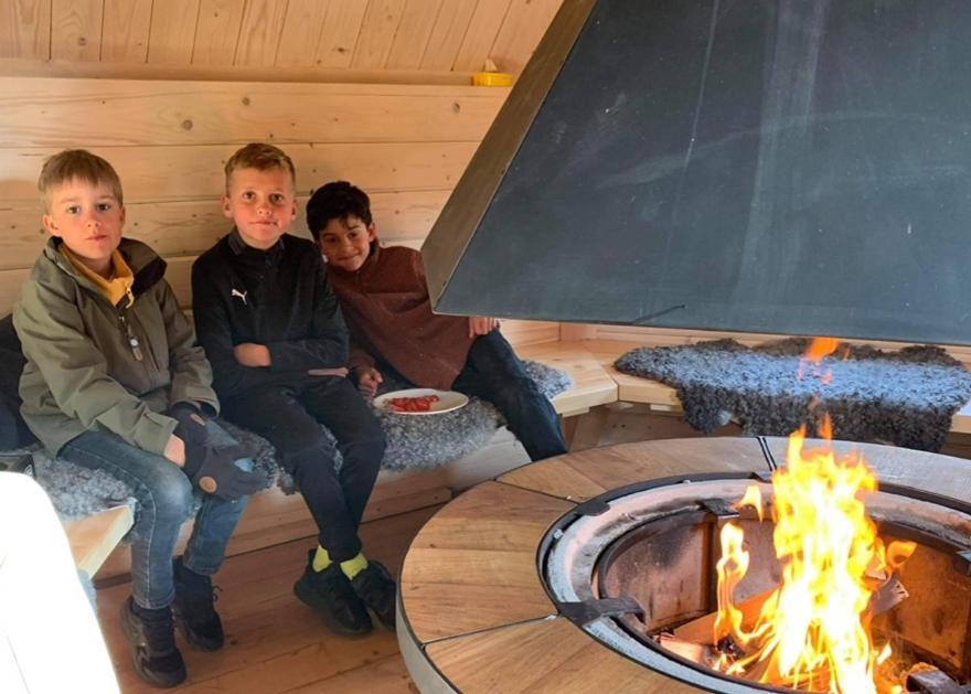 Auberge de jeunesse Kalvs Skolhus Extérieur photo